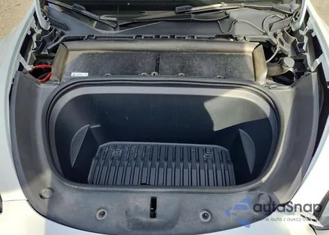 2023 Tesla Model Y z USA, uszkodzony, nr VIN 7SAYGDEDXPF962628